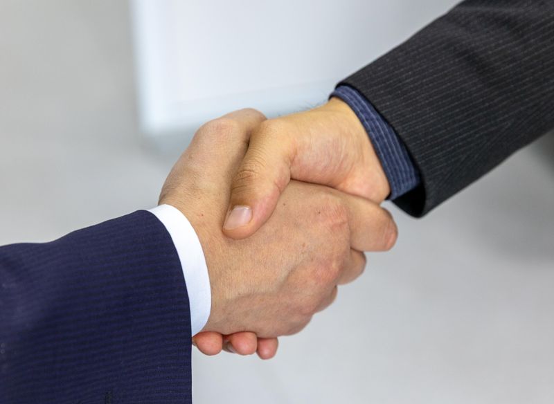 Ile trwa proces skupu wierzytelności? Od&nbsp;zgłoszenia do&nbsp;wypłaty środków cedentowi